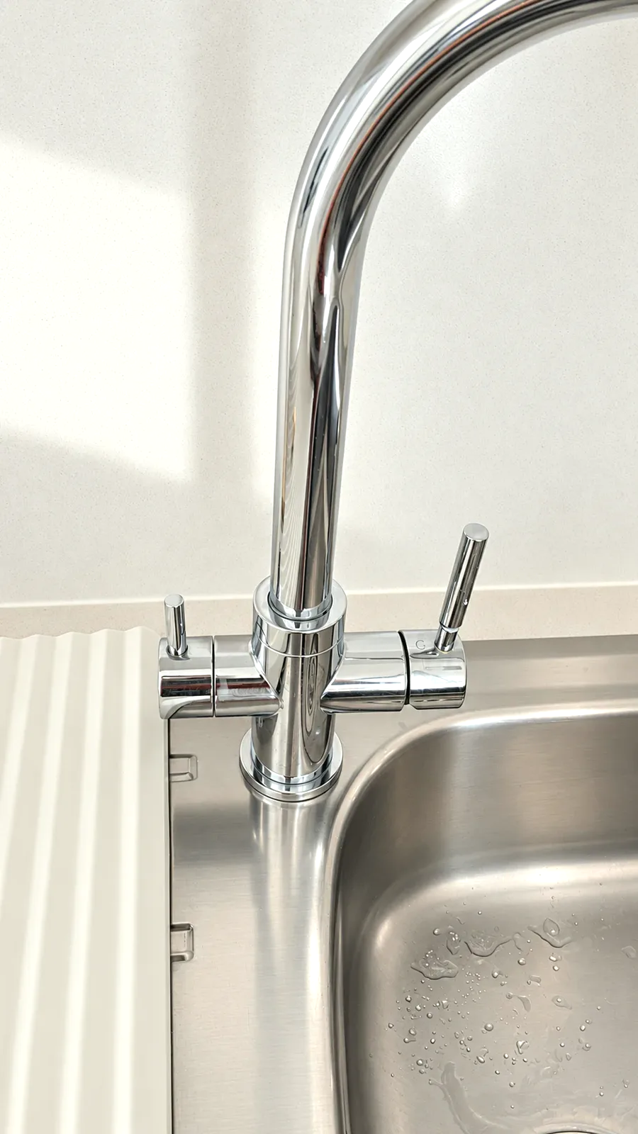 Drinking-water tap in the kitchen